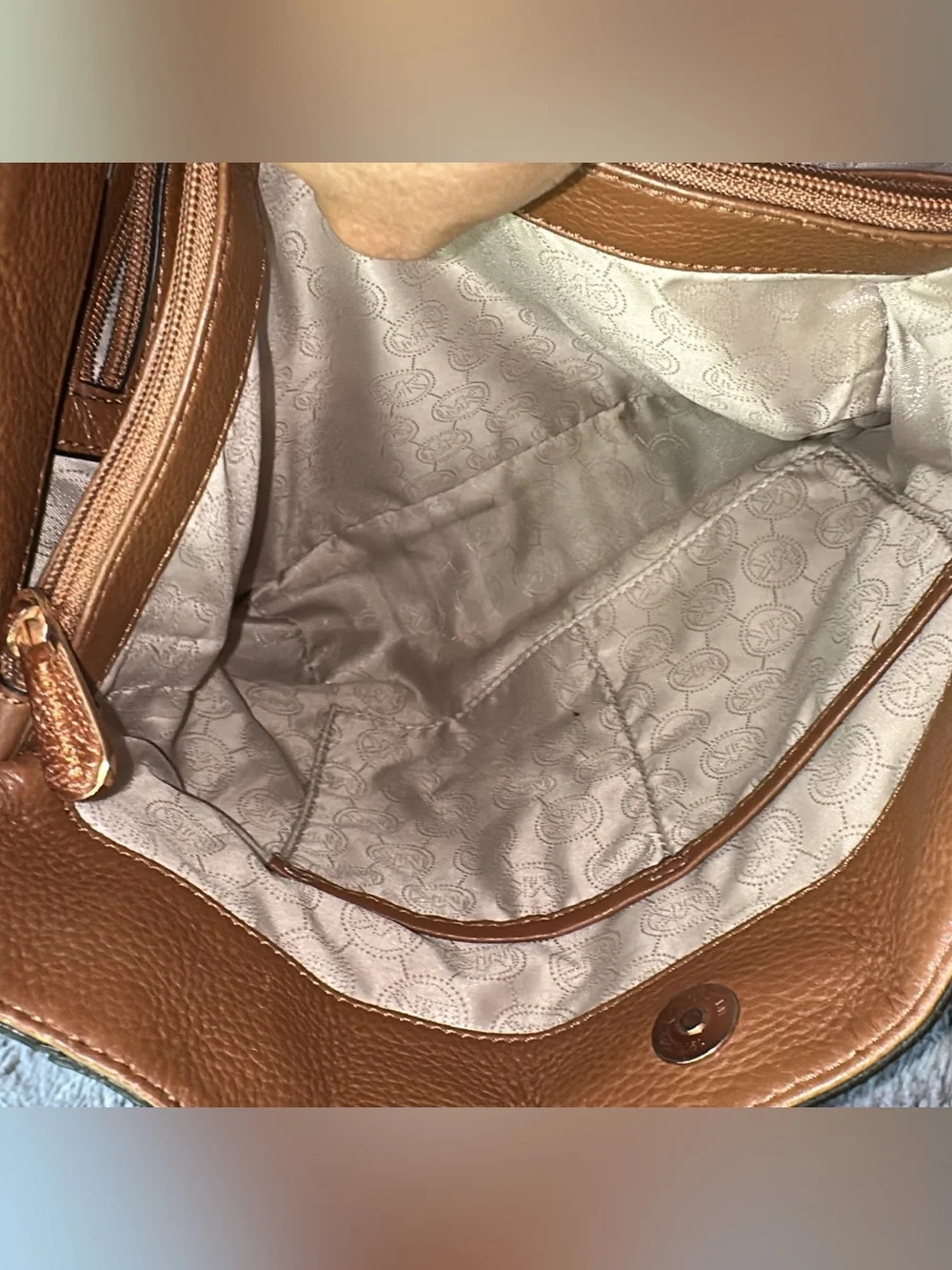 Michael Kors Harper Luggage Brown Leather Medium North South Tote. (Bags 21)